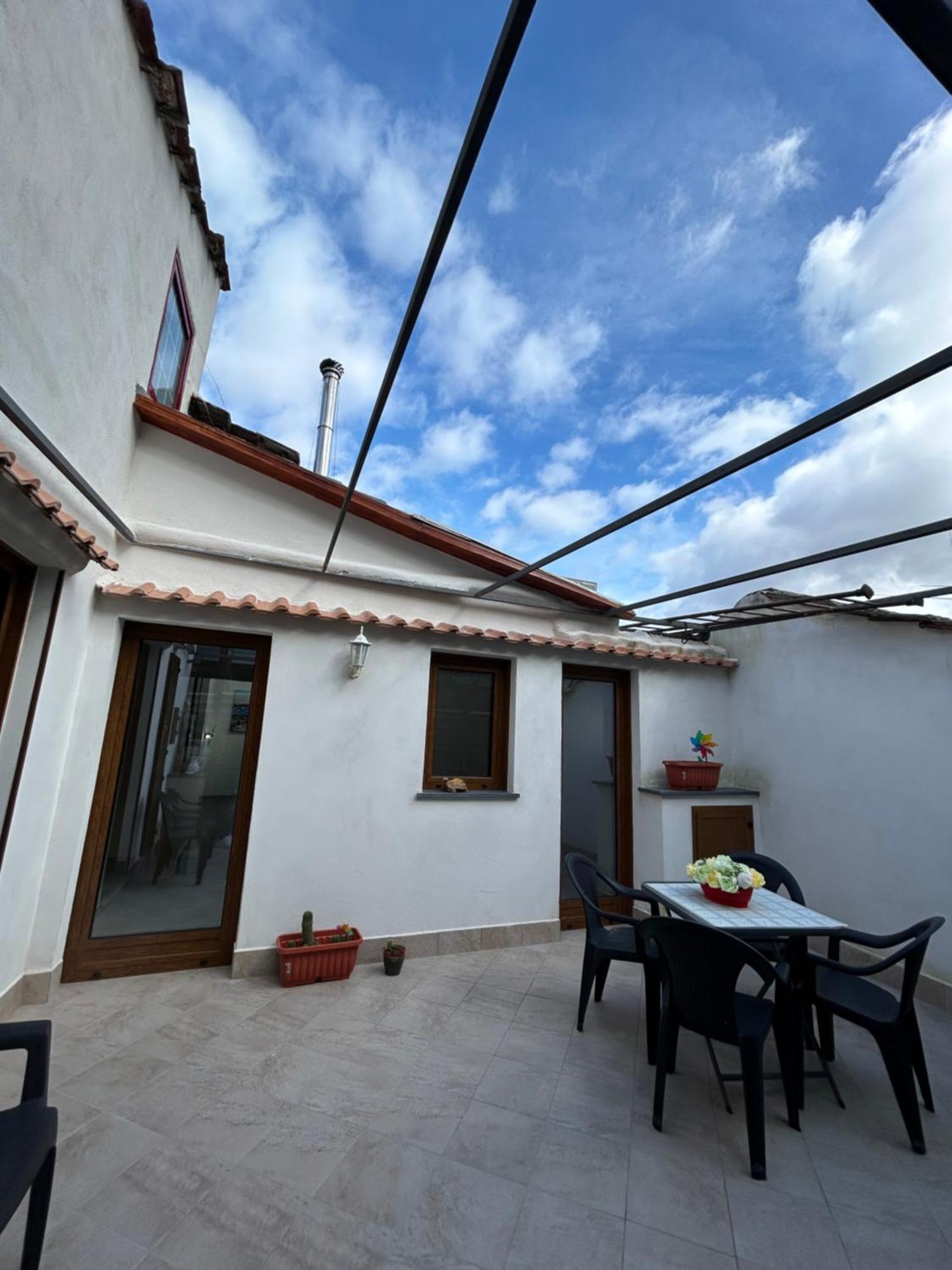 A Un Passo Dagli Dei Bed & Breakfast Pimonte Exterior photo